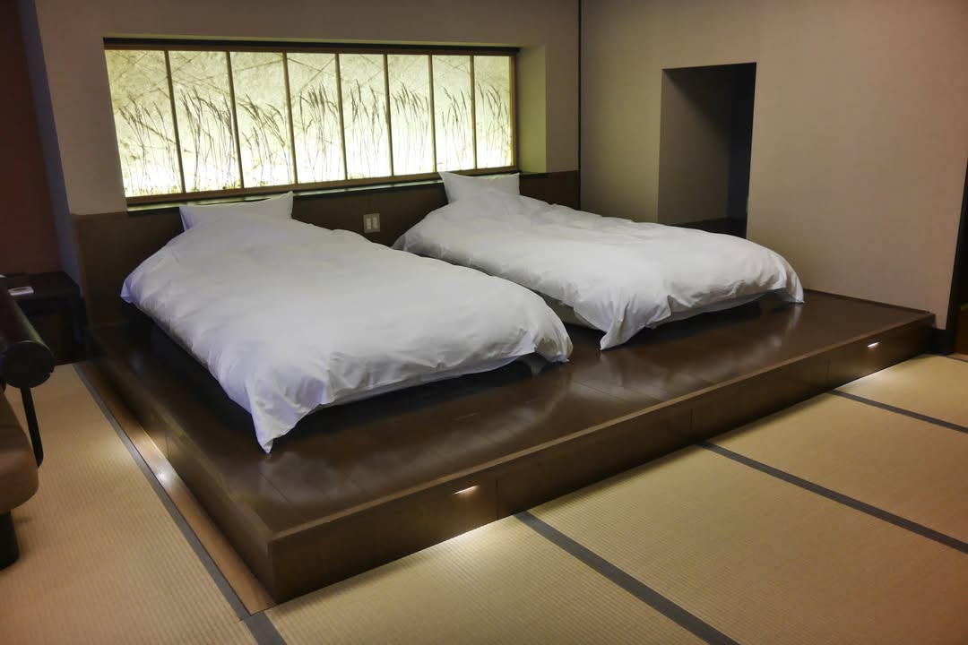 星野界川治：房間
