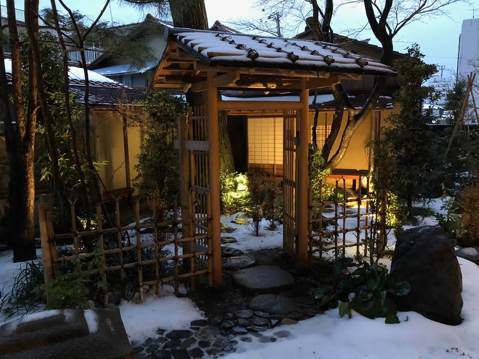 星野界加賀：越前蟹套餐與住宿體驗