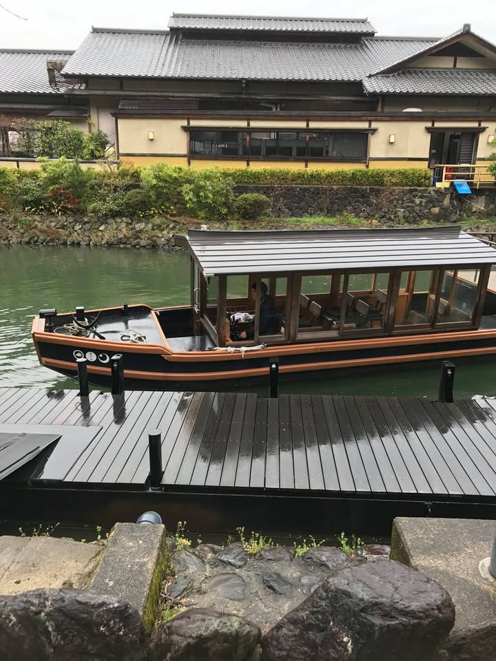 虹夕諾雅京都：Reception、迎賓船、環境
