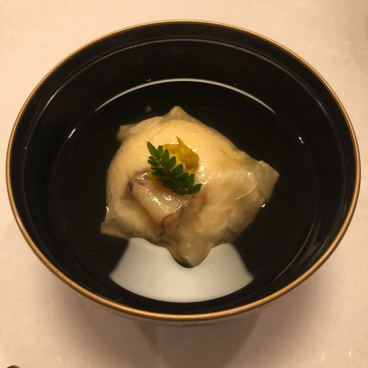 湯頁包海鮮豆腐