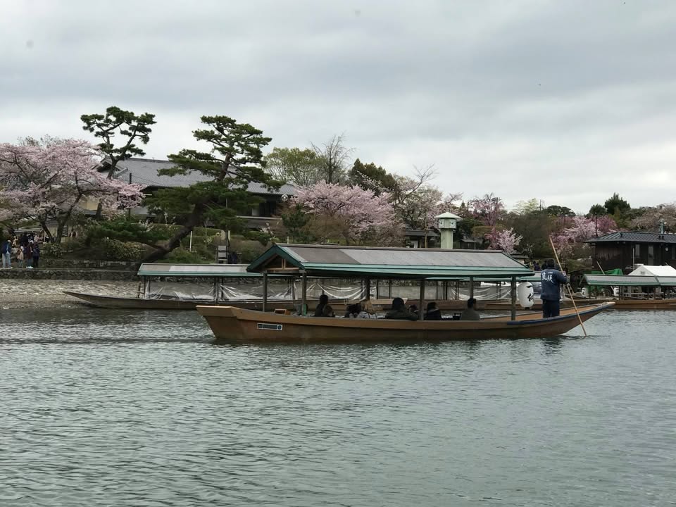 虹夕諾雅京都：Reception、迎賓船、環境