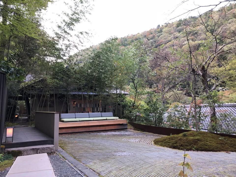 虹夕諾雅京都：Reception、迎賓船、環境