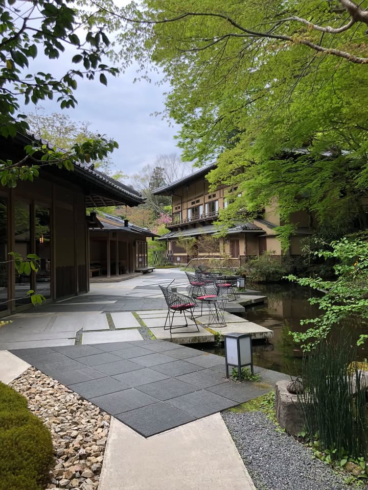 虹夕諾雅京都：Reception、迎賓船、環境