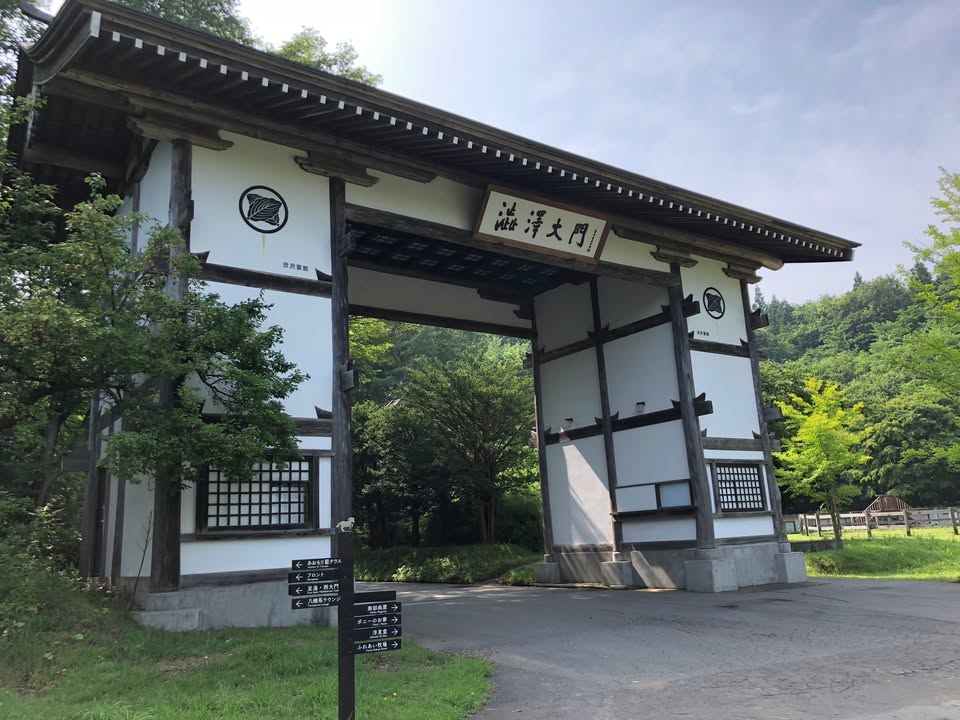 星野青森屋：睡魔祭風格與住宿體驗