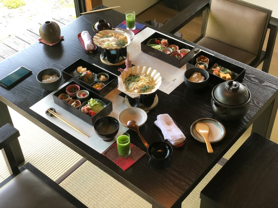 星野青森屋：睡魔祭風格與住宿體驗